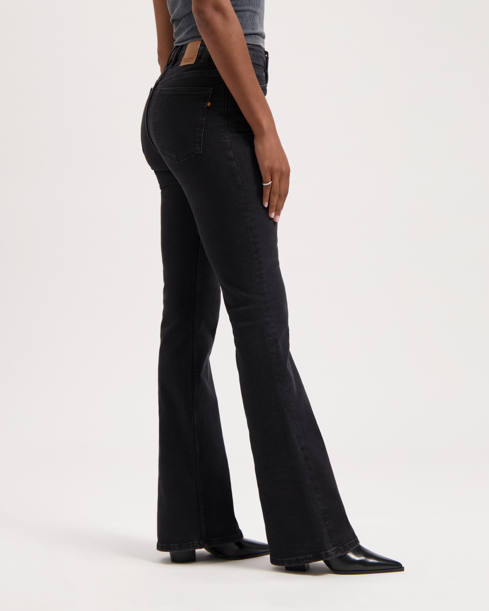 Lisette Flare Worn In Black