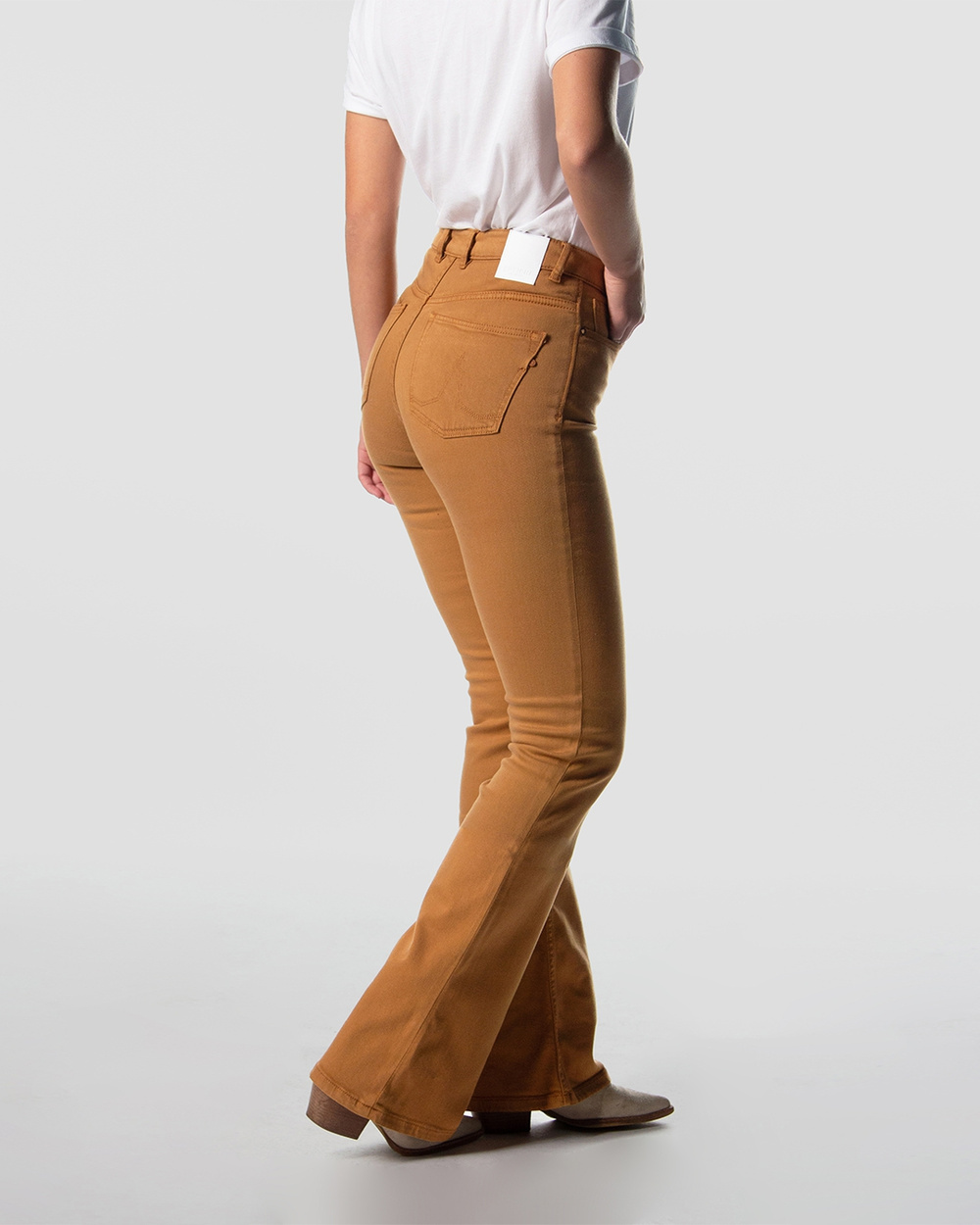 Lisette Flare