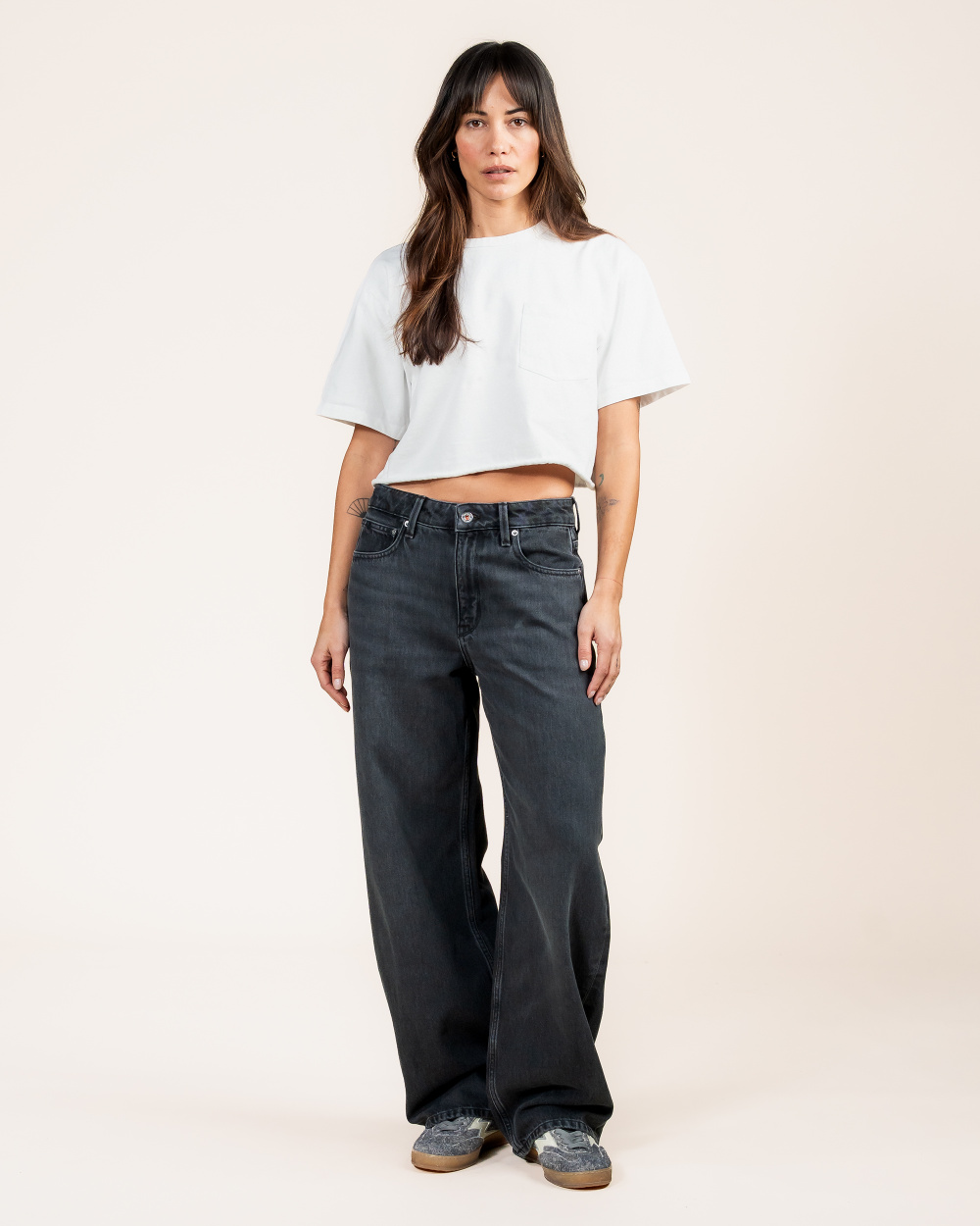 Lucy Loose Used Black