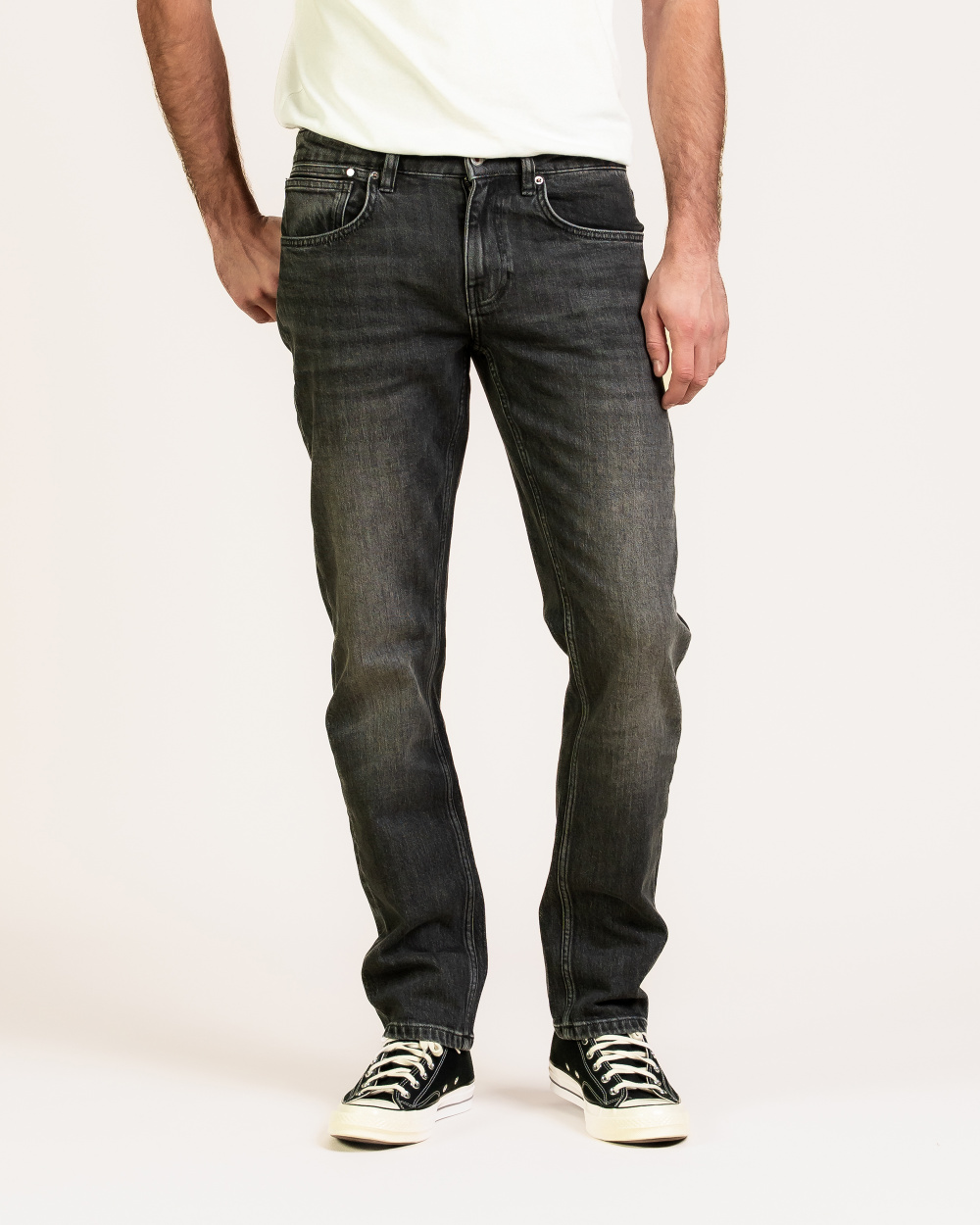Nick Straight Moon Black