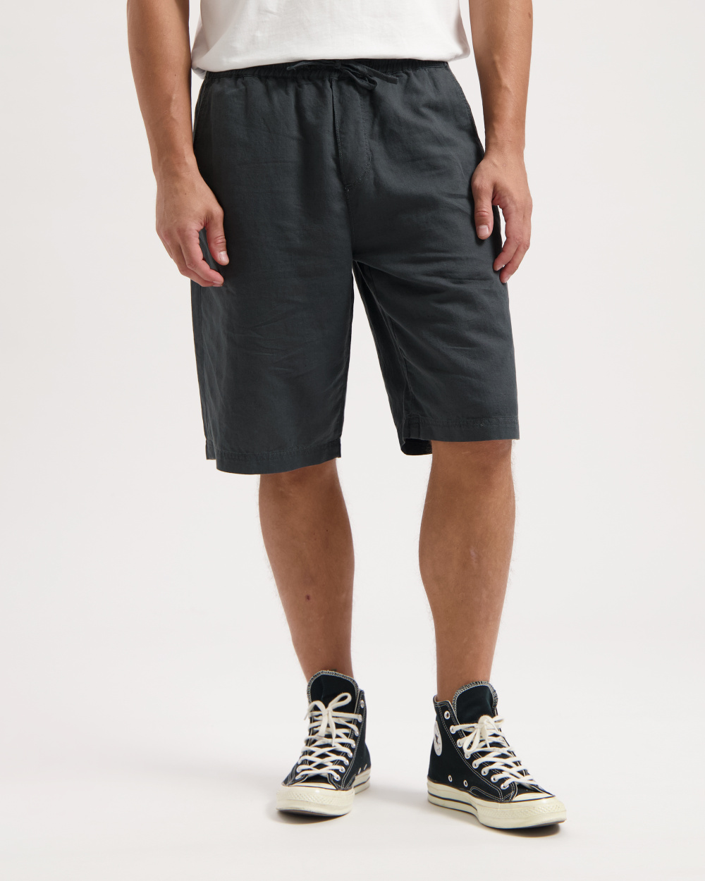 Tyler Linen Short