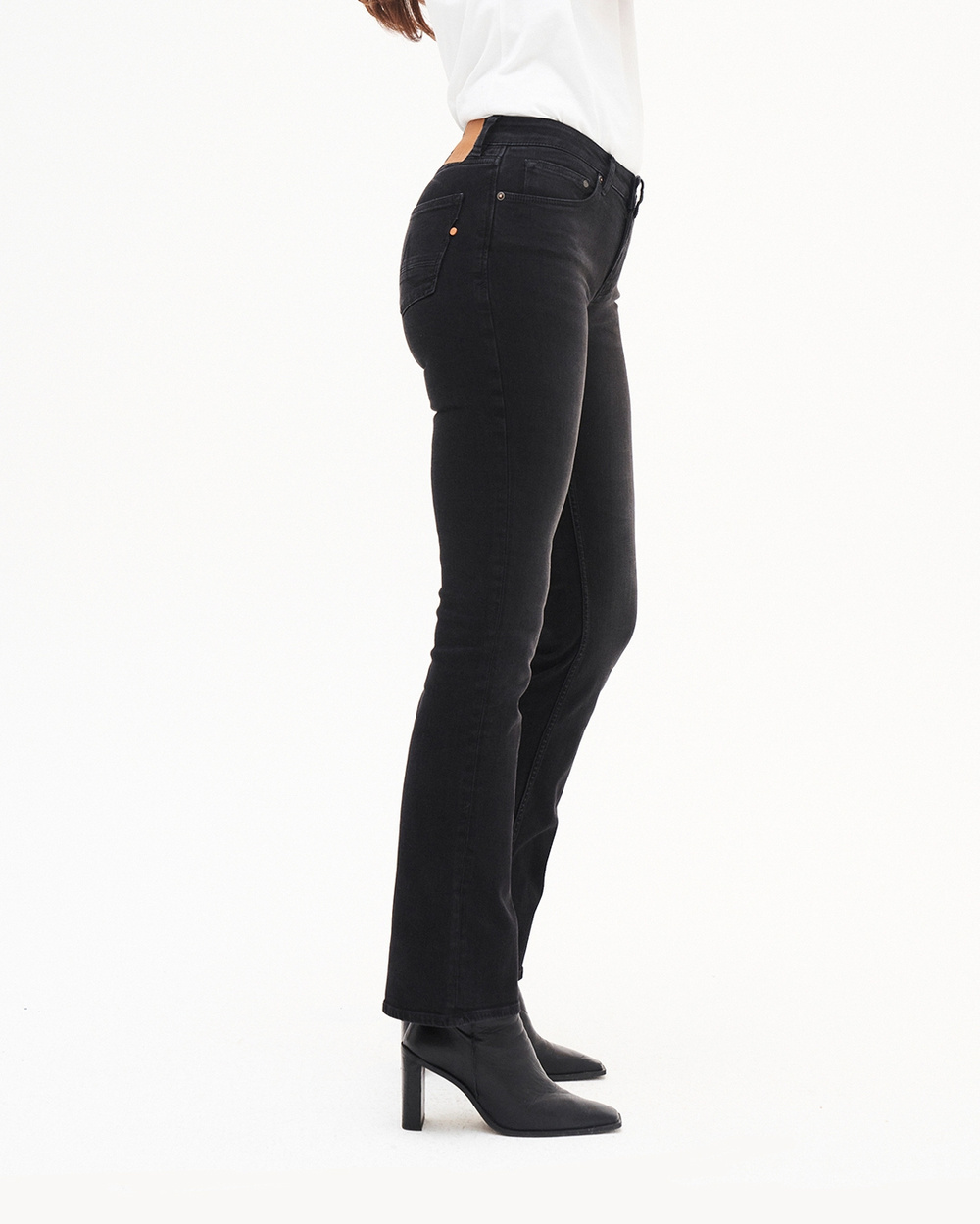 Amy Bootcut Faded Black