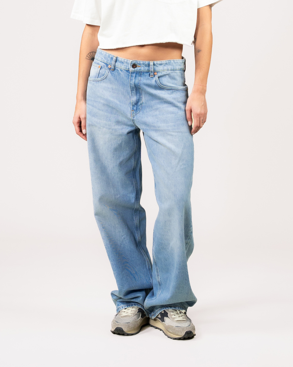 Ruby Relaxed Light Blue