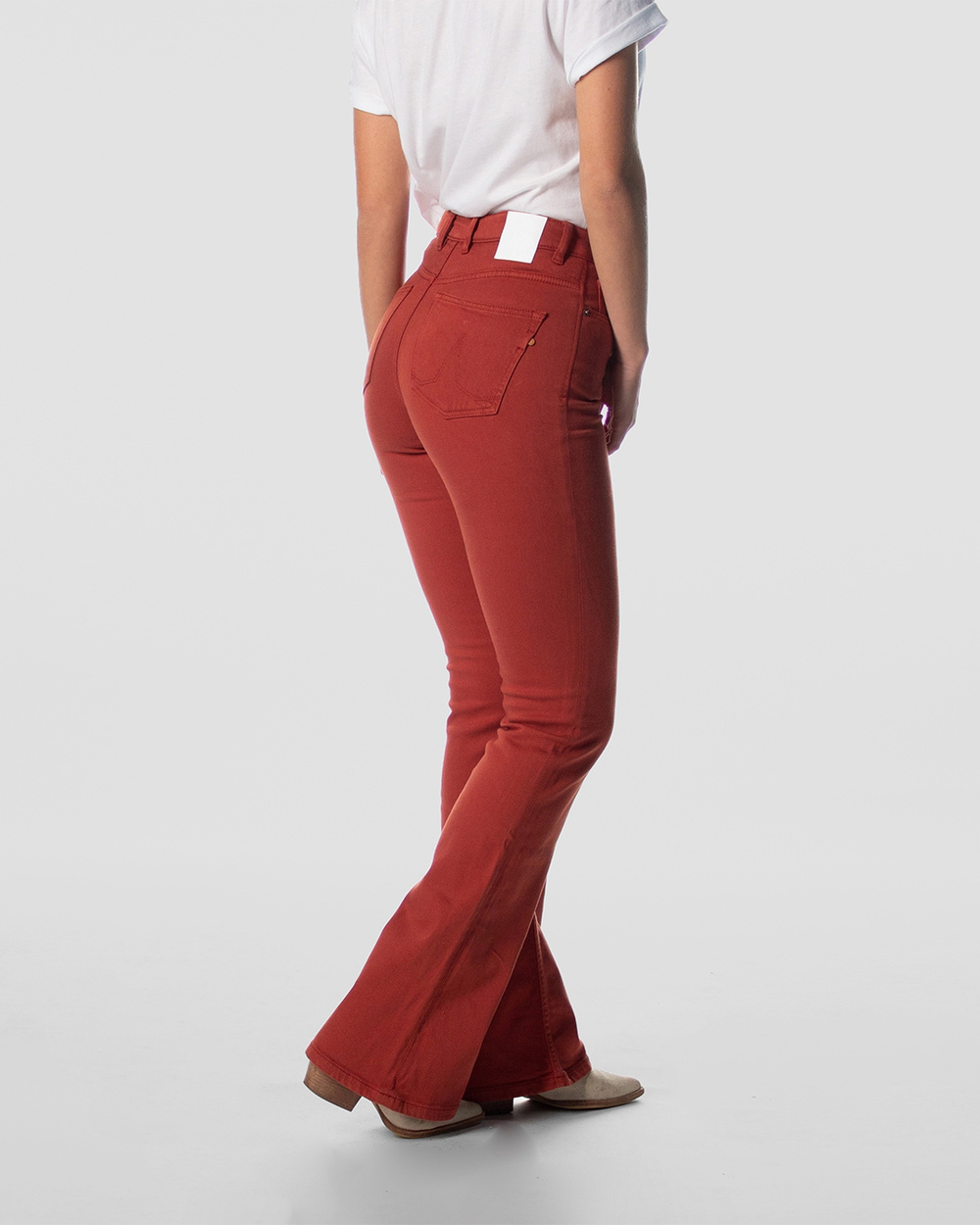Lisette Flare