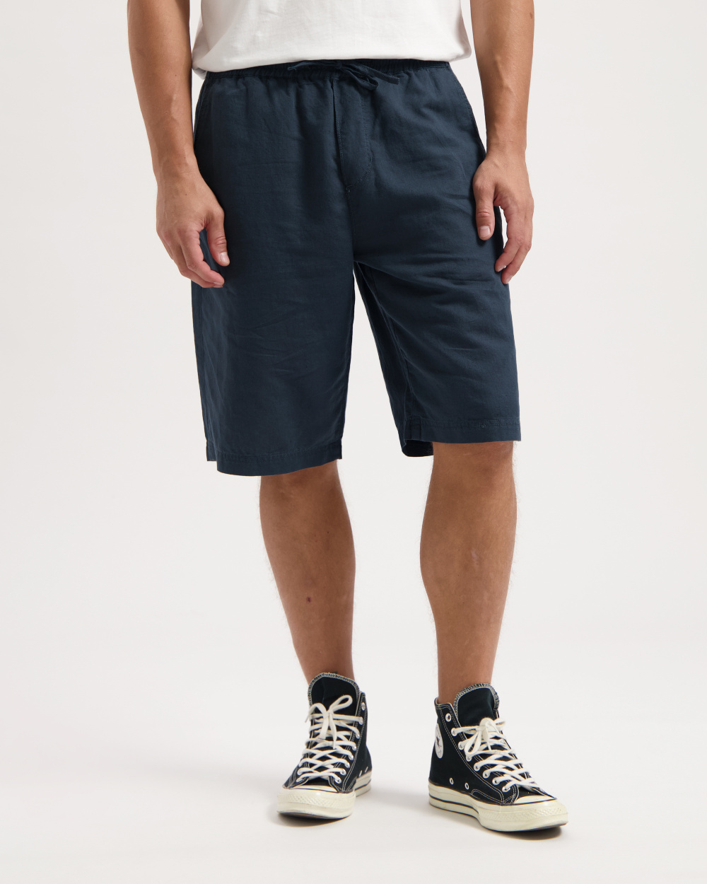 Tyler Linen Short