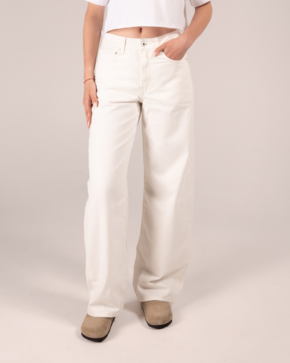 Lucy Loose White