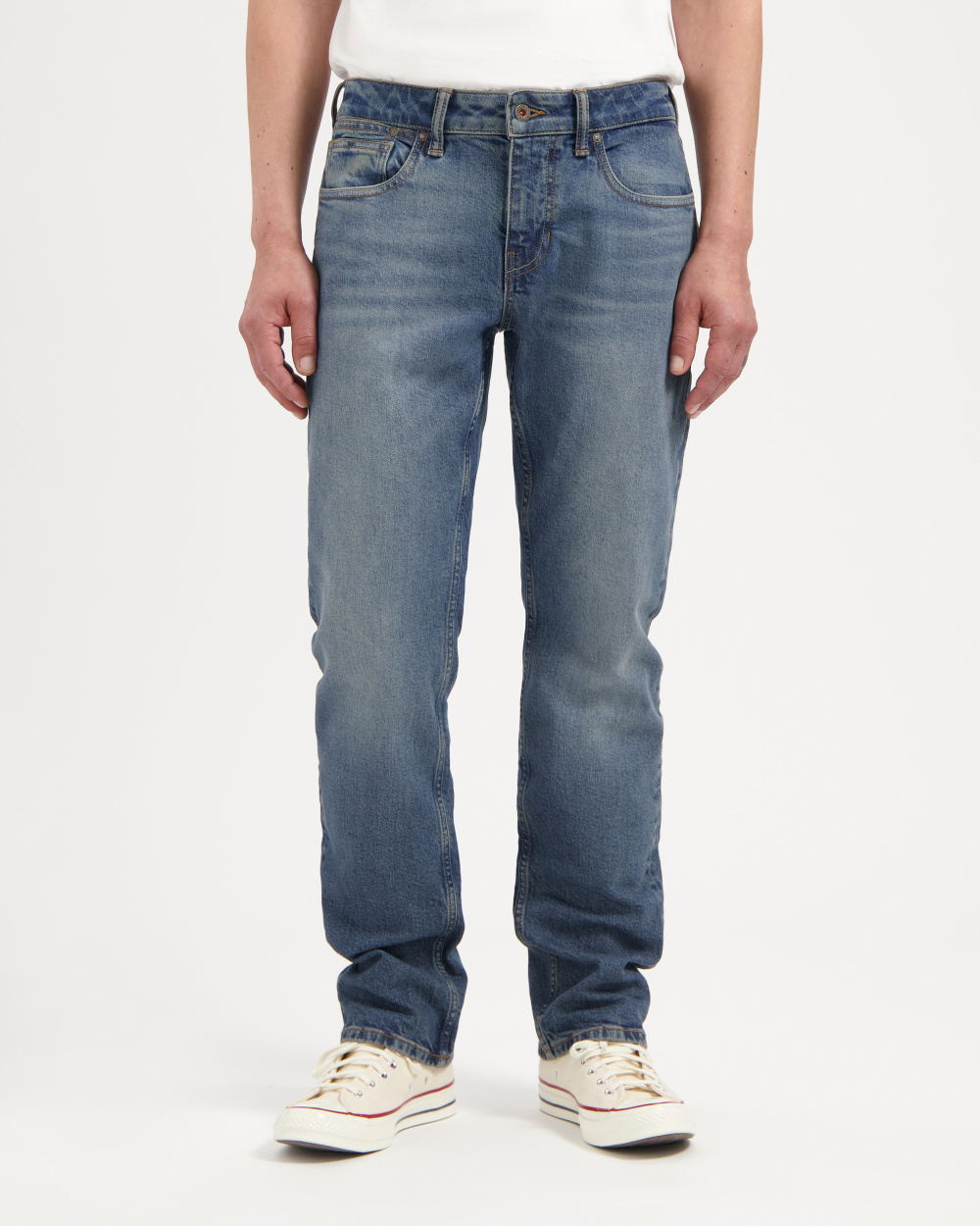 Nick Straight Broken Blue