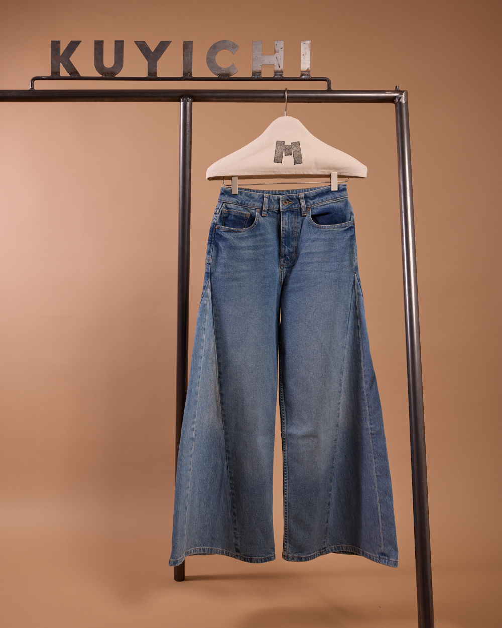 Pam Loose Flare (pre-order)